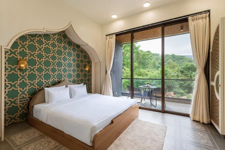 RUSTOMJEE VERSOVA, Versova, Andheri West, Mumbai — Photo 1